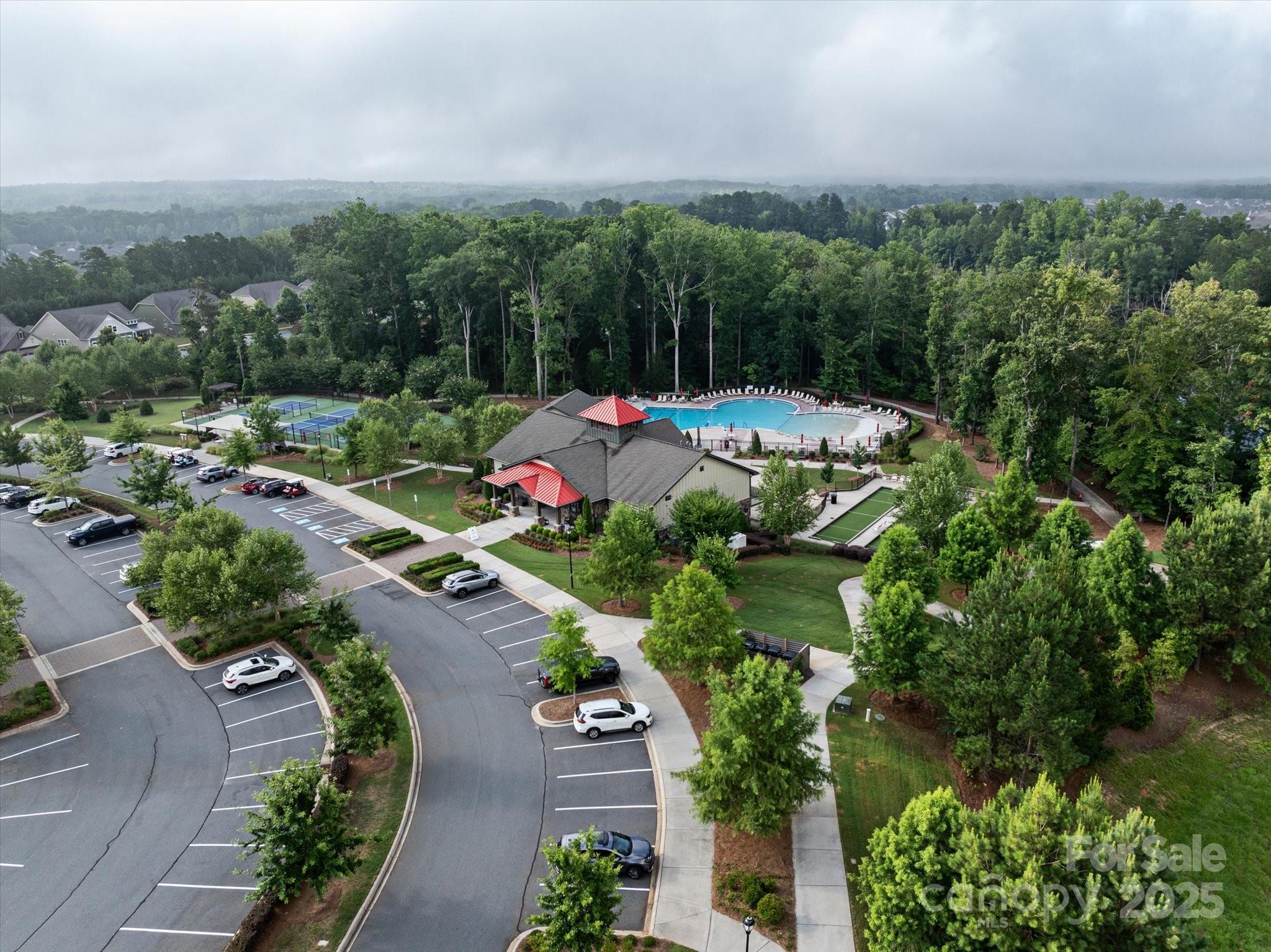 Tree Tops - Residential