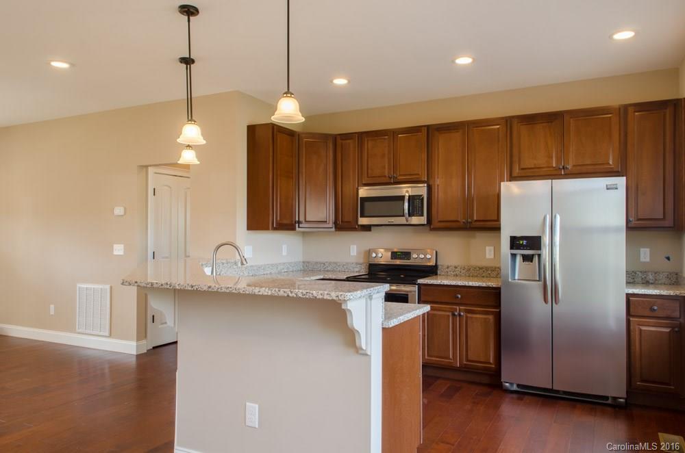 Cottages at Glenn Oaks - Residential