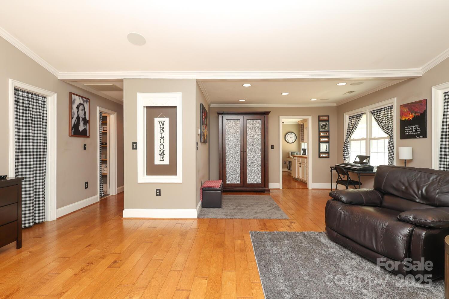 Regent Park - Residential