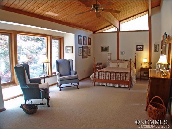 Connestee Falls - Residential