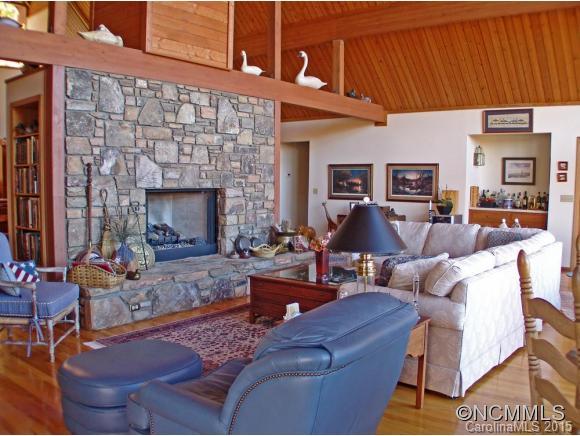 Connestee Falls - Residential