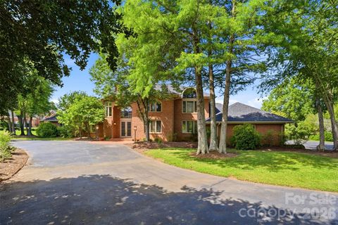 Photo of 108 Wyndham Cove, Cherryville, NC 28021 (MLS # 4387763)