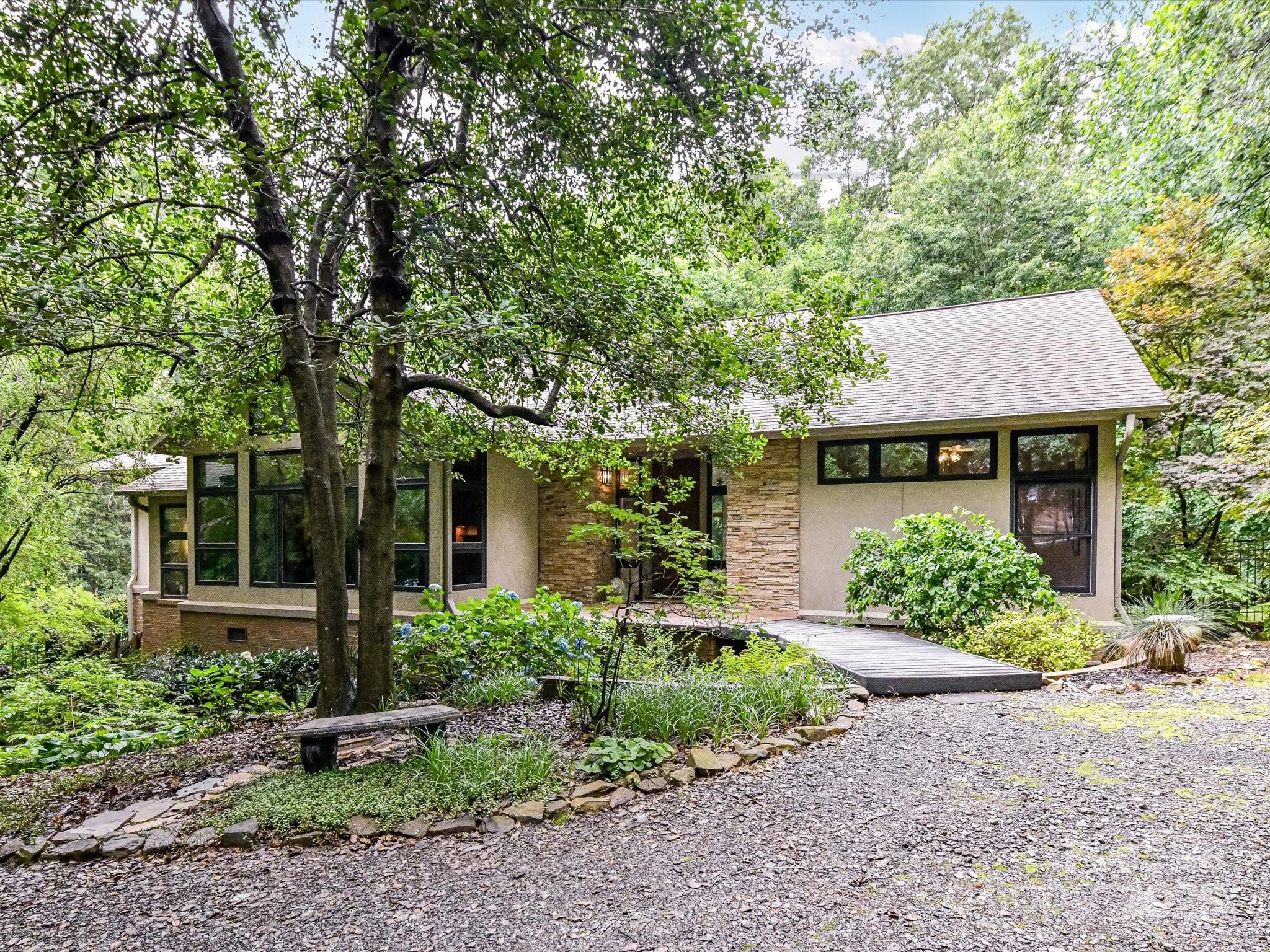 218 Point Carpenter Road