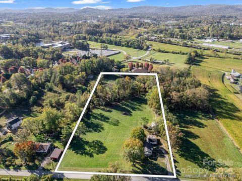 628 New Hope Road Flat Rock NC 28731