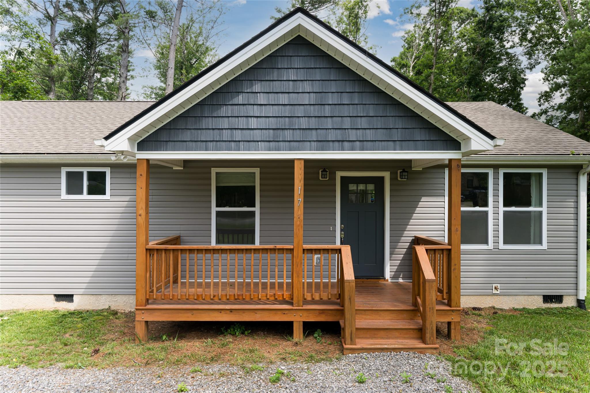 17 Fair Oaks Road