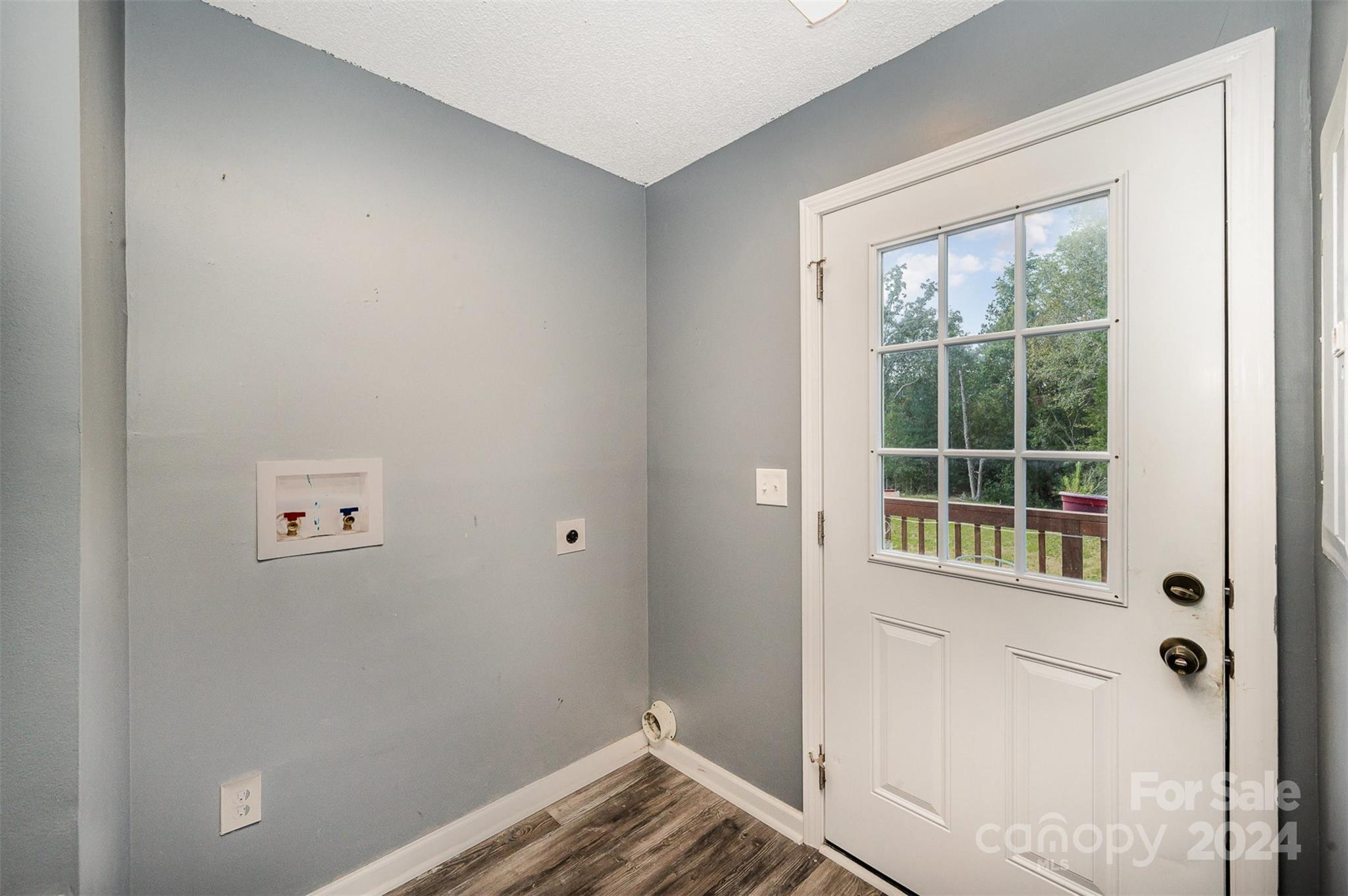 Whisperwood - Residential