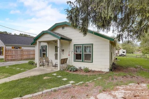 A home in Clyde