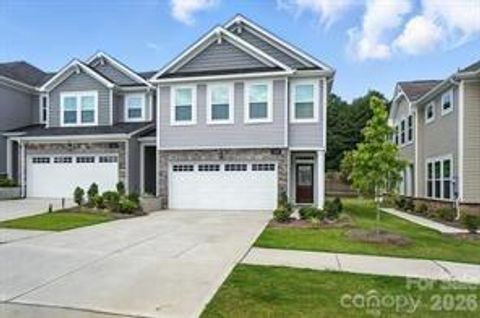 11246 Bartrams Way Charlotte NC 28278