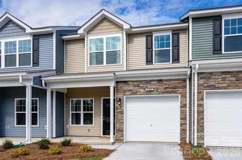 Photo of 5516 John Mcdowell Place #2504, Charlotte, NC 28217 (MLS # 4404823)