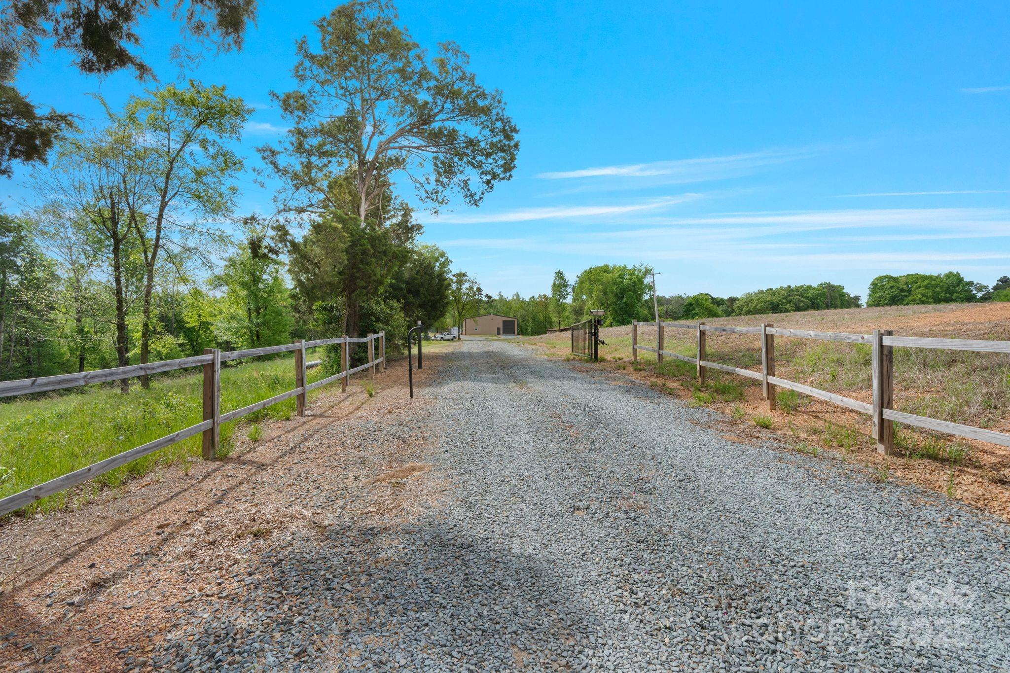 10016 Morgan Mill Road