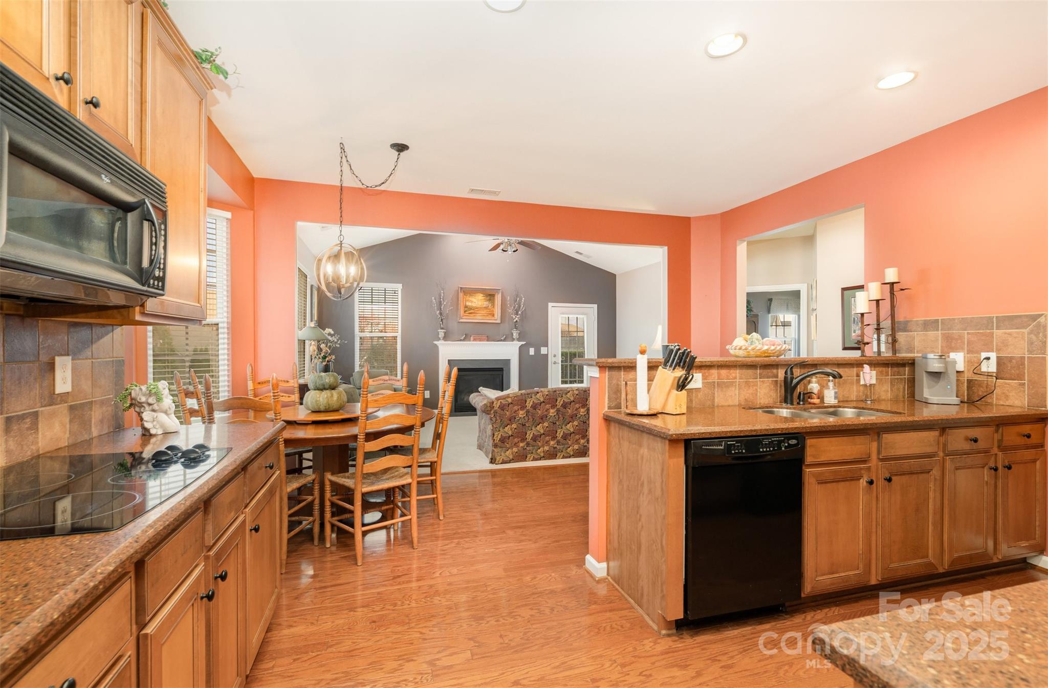 Four Seasons At Gold Hill - Residential