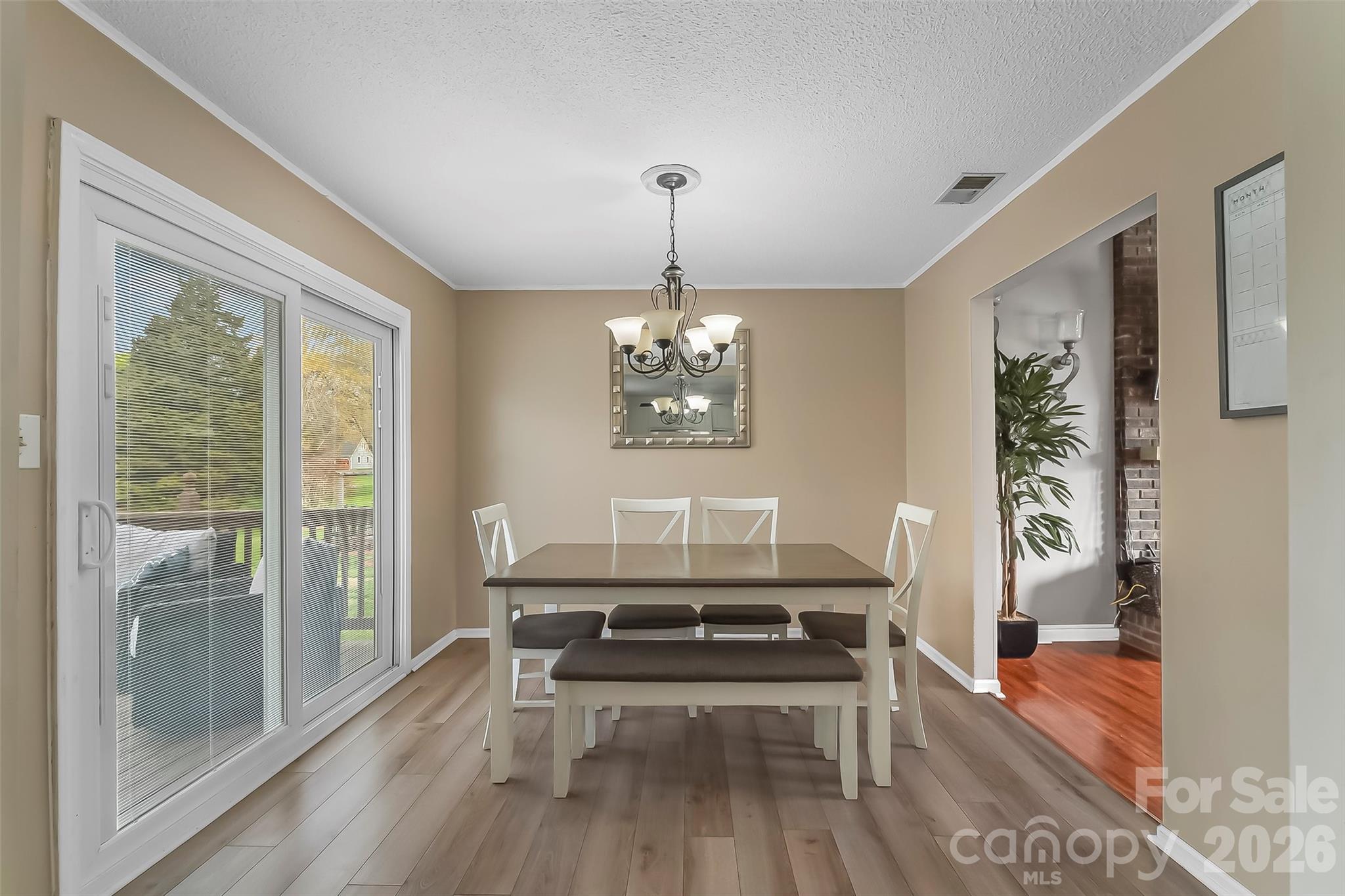 1757 Castlewood Court