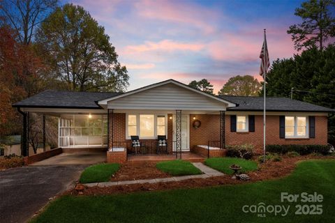 108 Sherwood Drive Bessemer City NC 28016