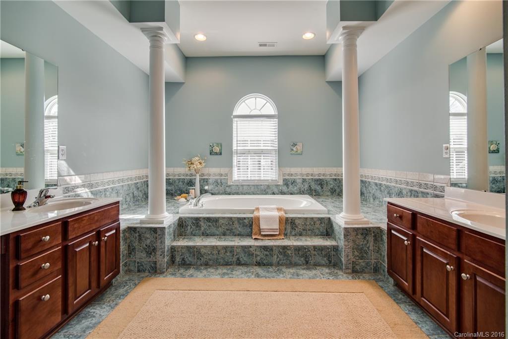 Highland Creek - Residential