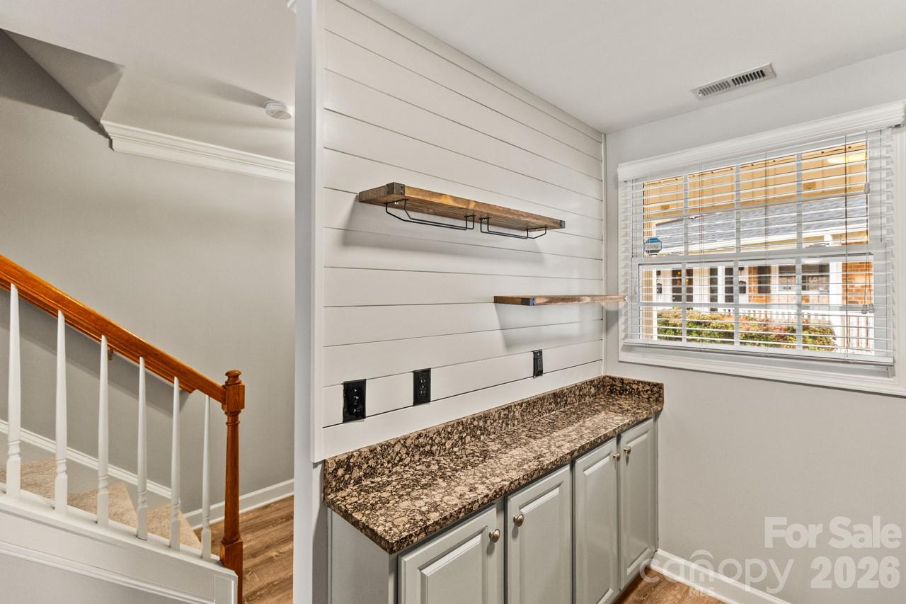 1336 Green Oaks Lane