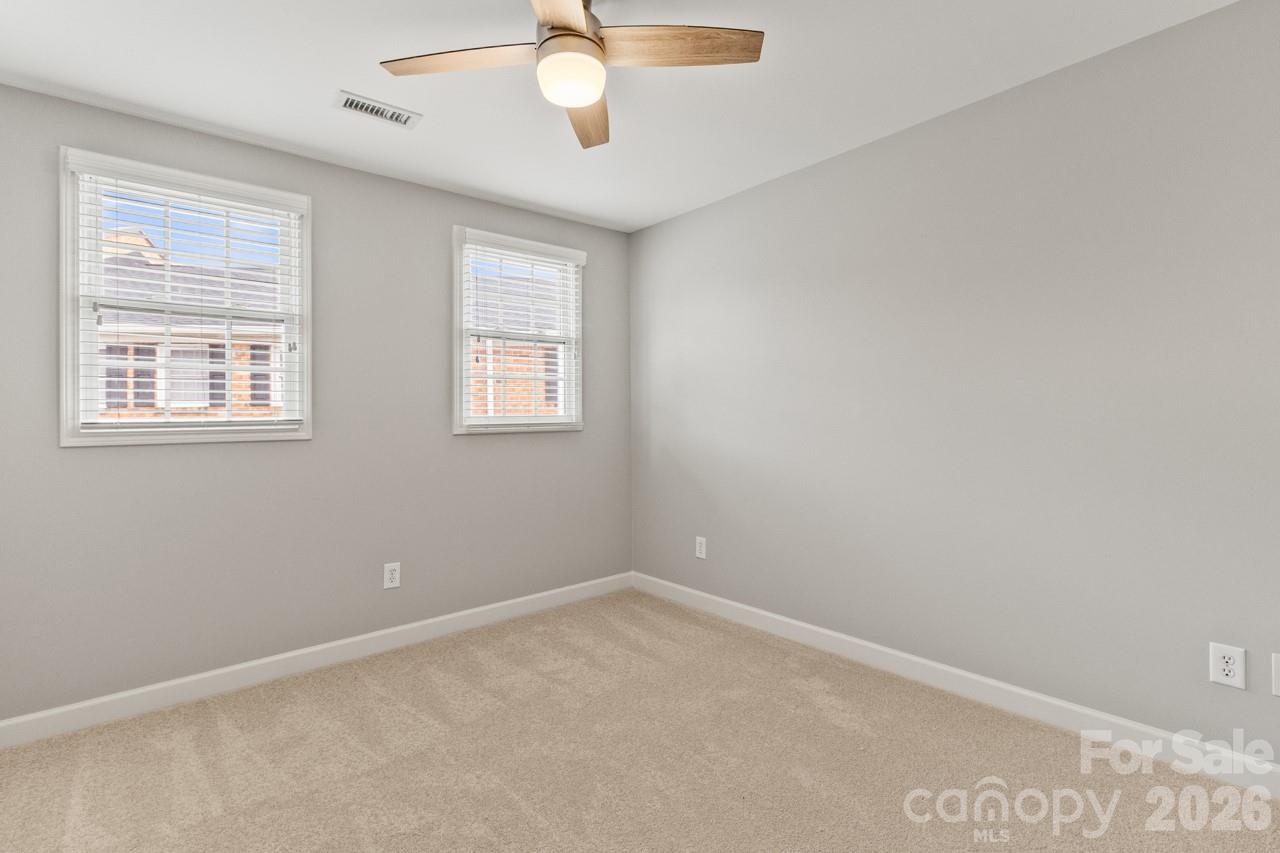 Williamsburg on Commonwealth - Residential