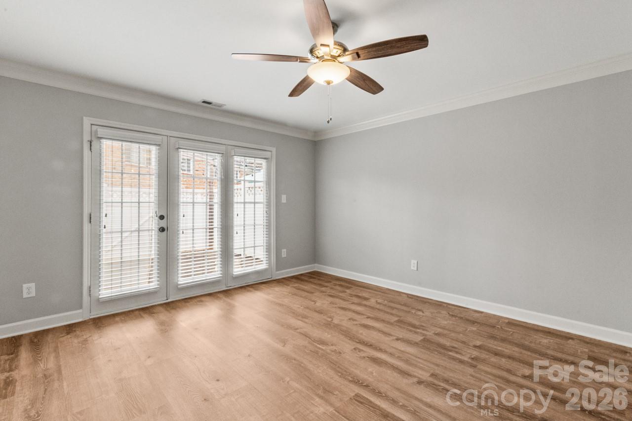 Williamsburg on Commonwealth - Residential