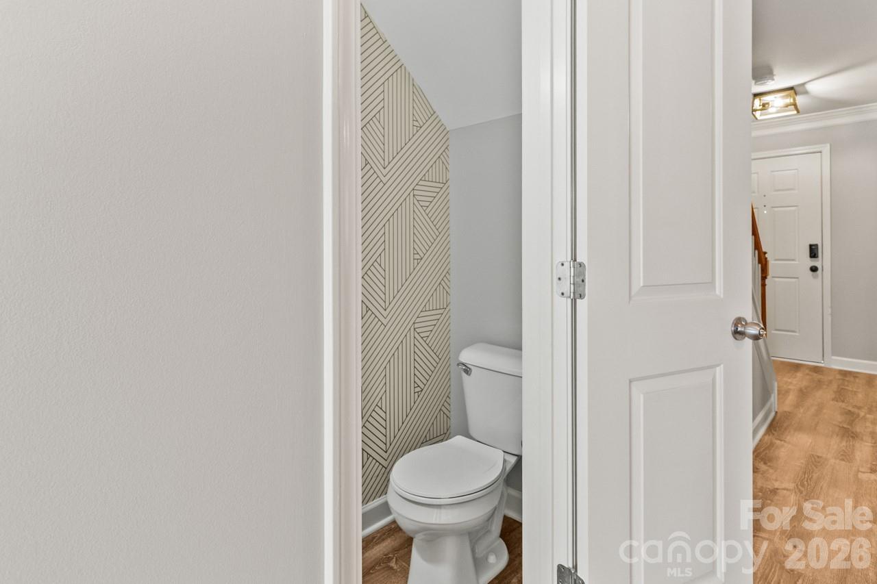 Williamsburg on Commonwealth - Residential