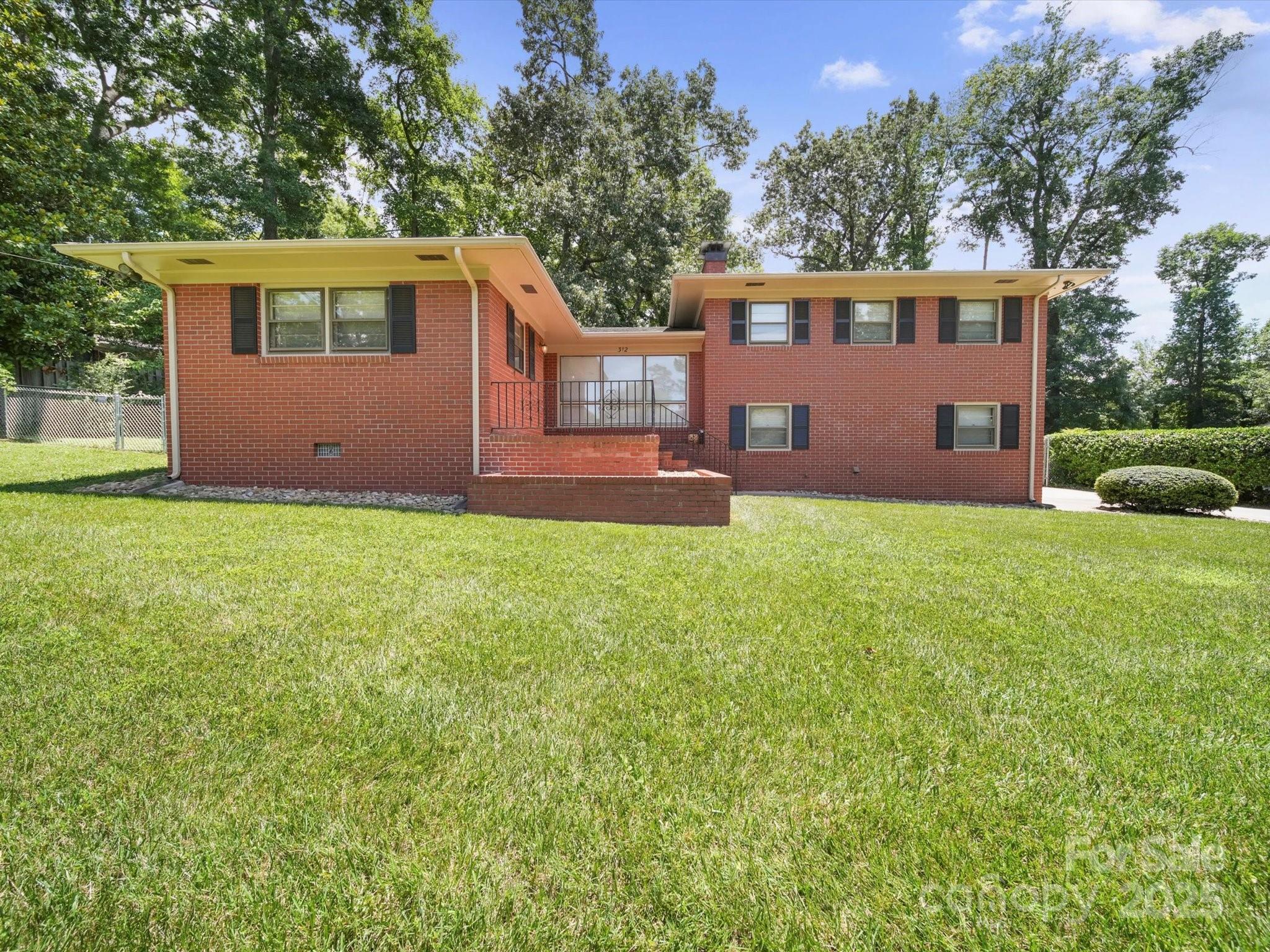 312 Garrison Drive
