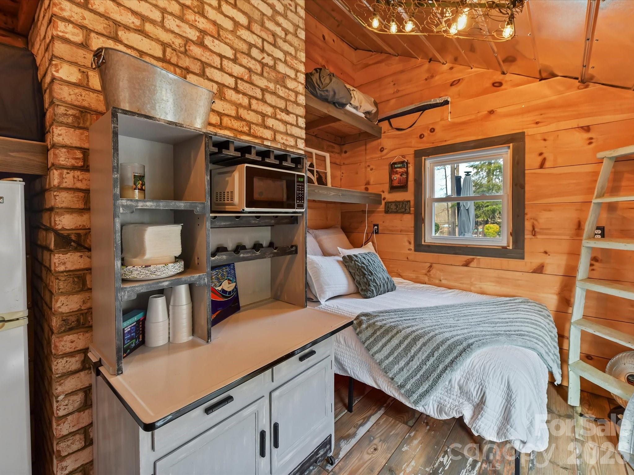 Mountain Point - Residential