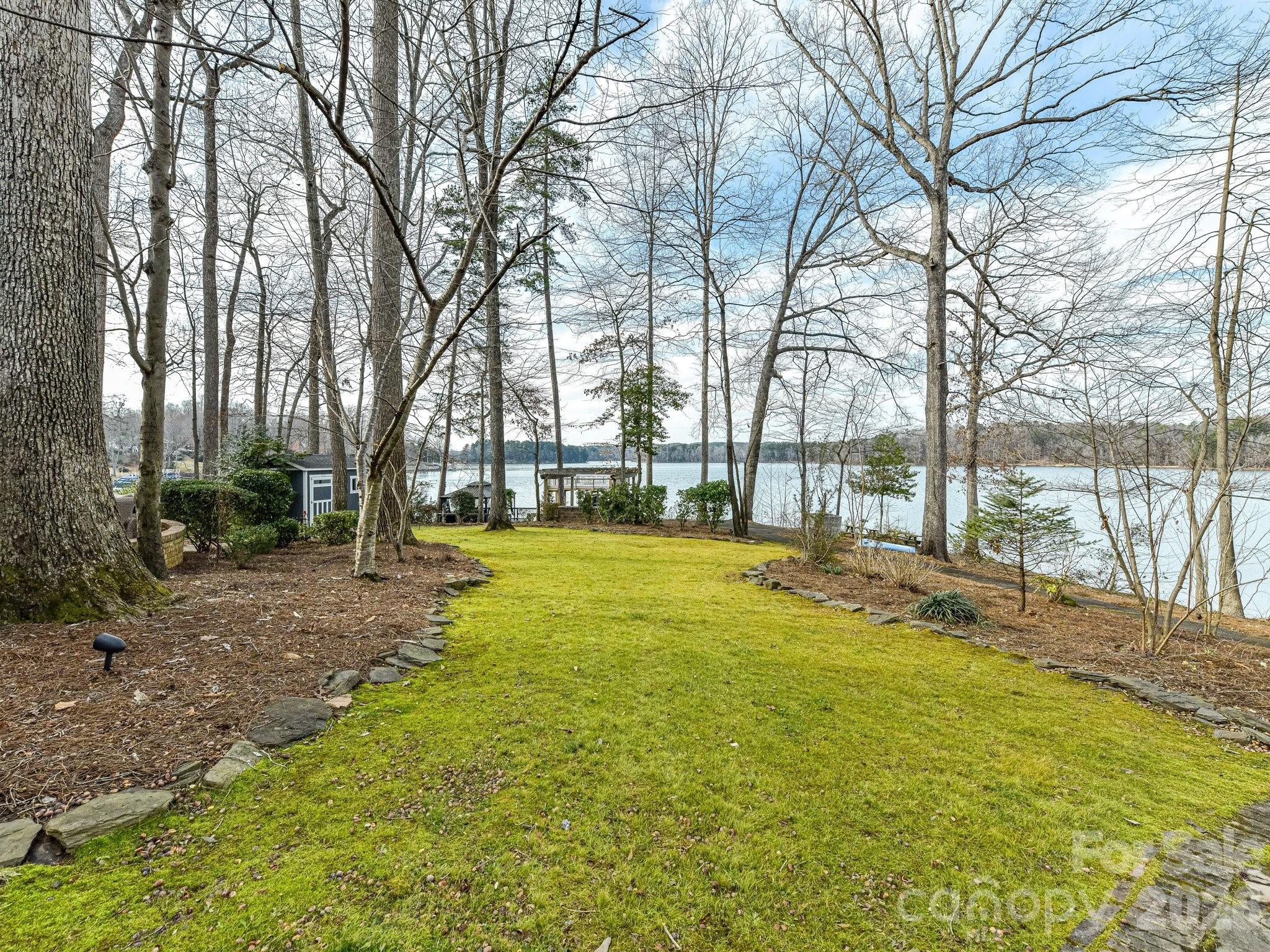 Mountain Point - Residential