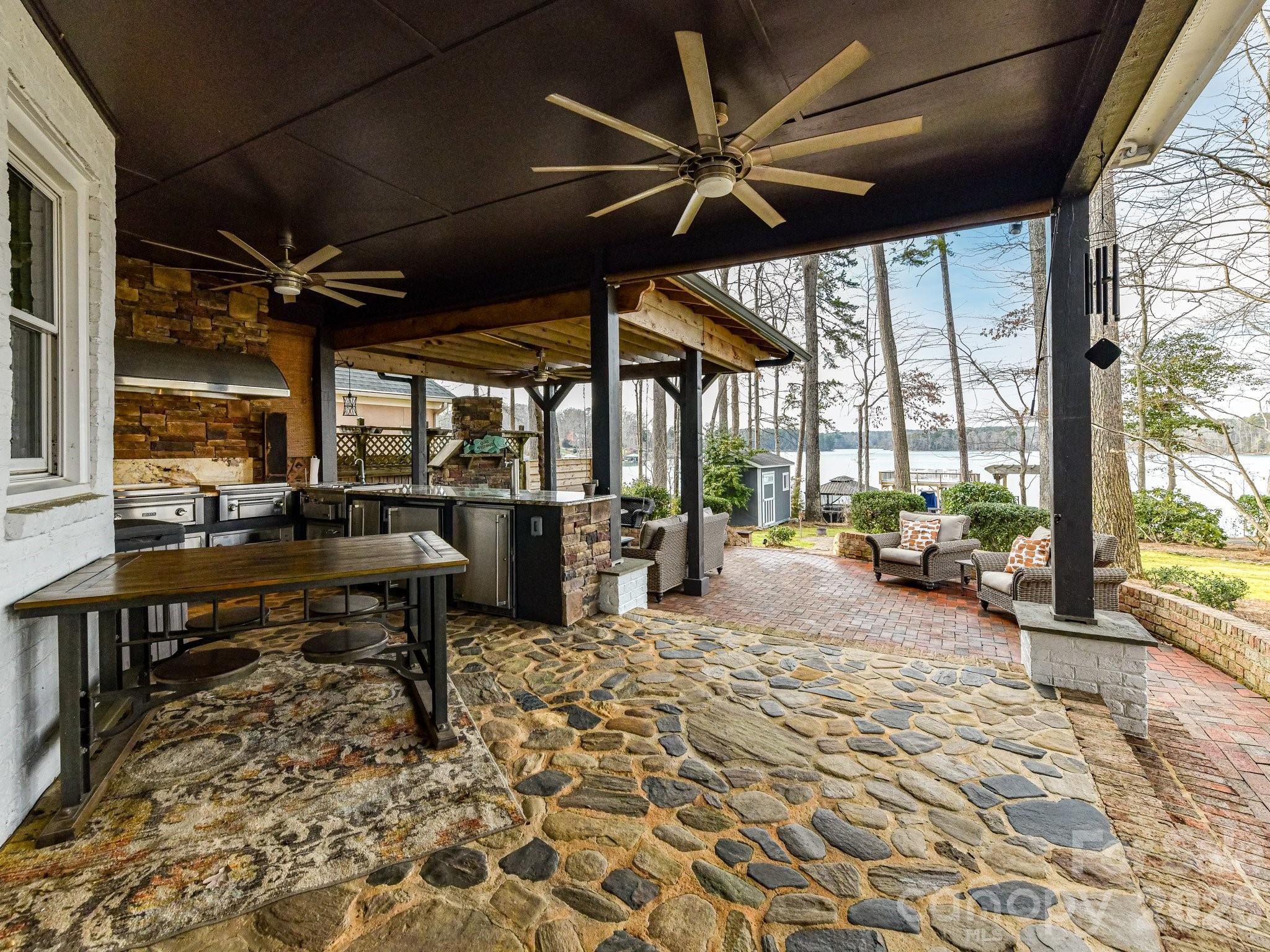 Mountain Point - Residential