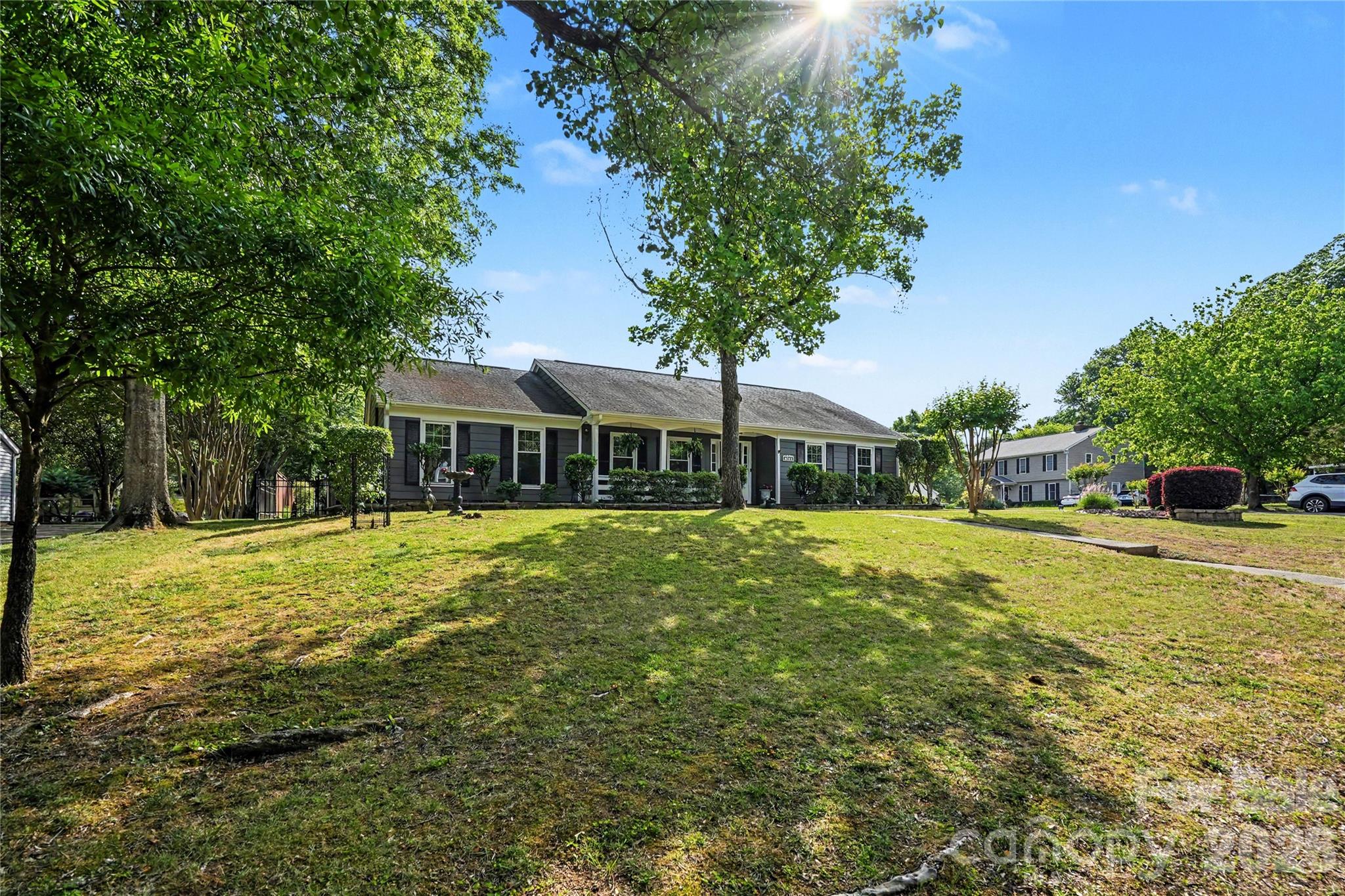 7319 Chatterbird Court