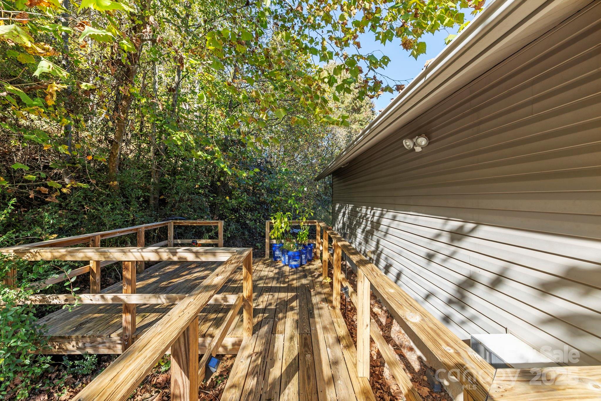 1554 Pisgah Highway