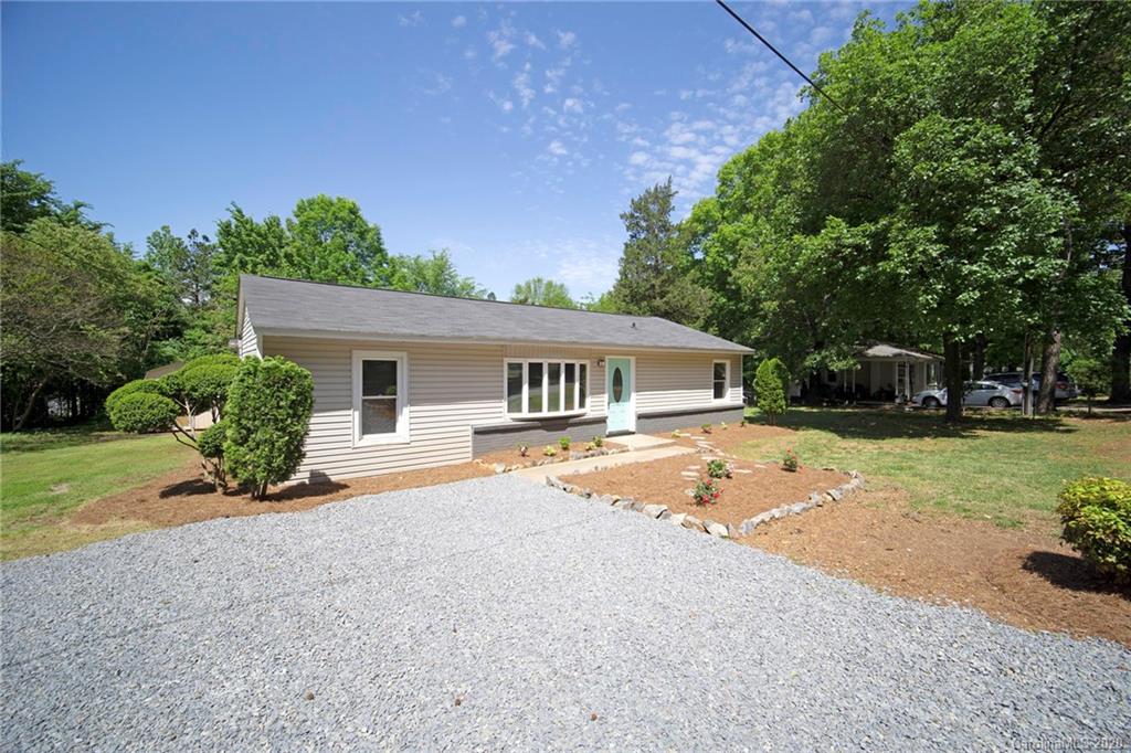 Photo 1 of 34 — 464 Will-Etta Place, Concord, NC 28027