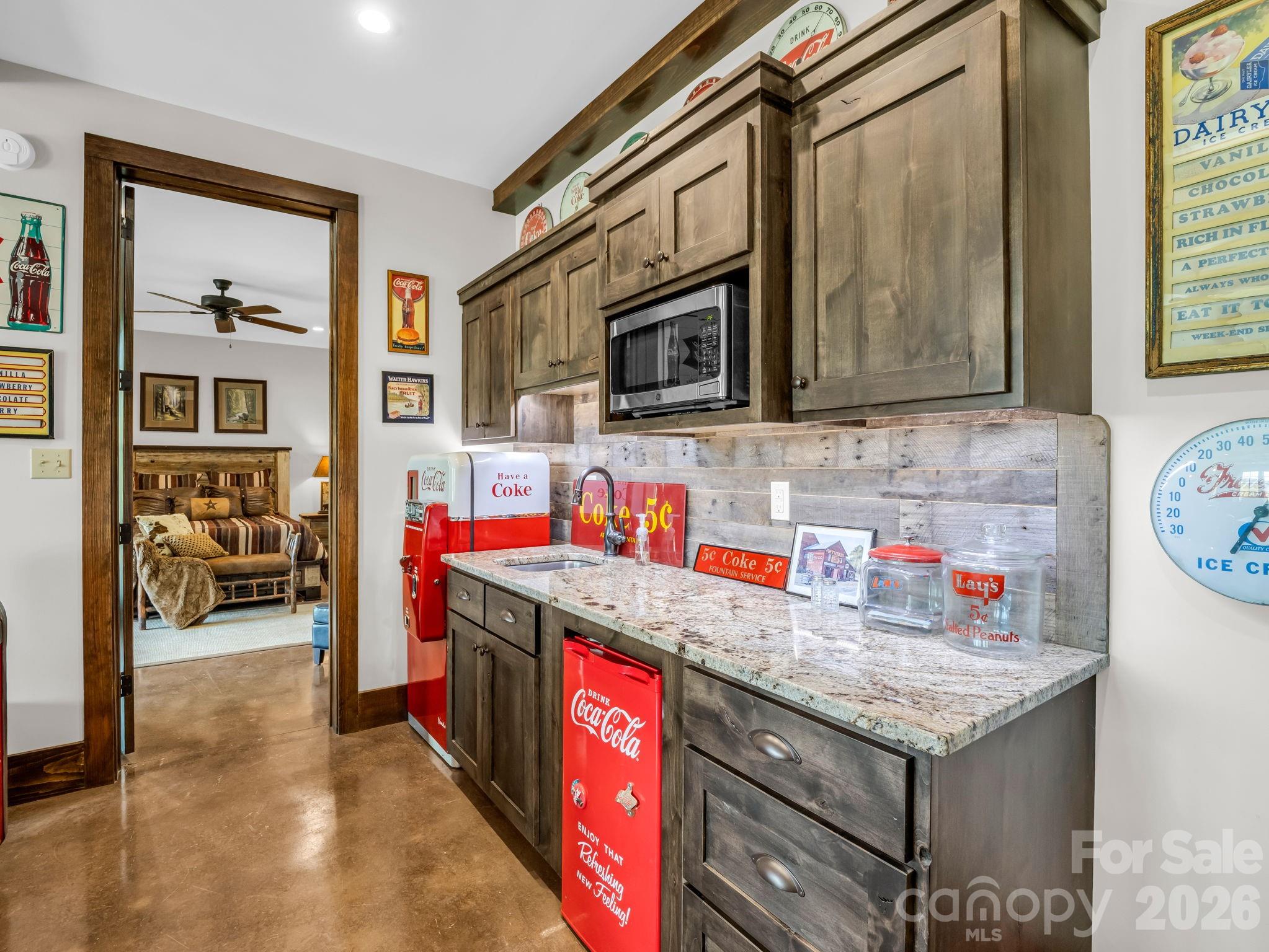 Rumbling Bald on Lake Lure - Residential