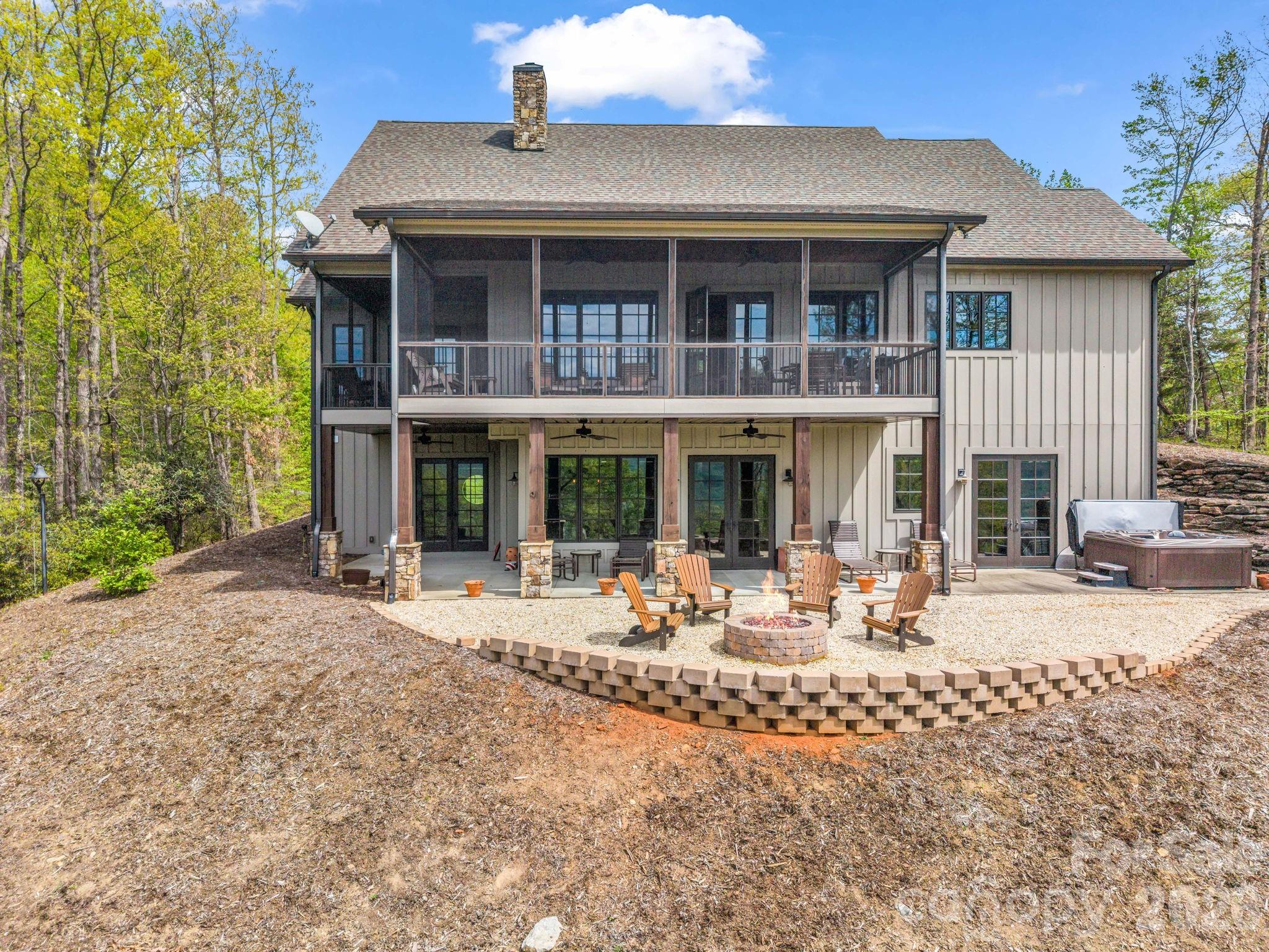 Rumbling Bald on Lake Lure - Residential