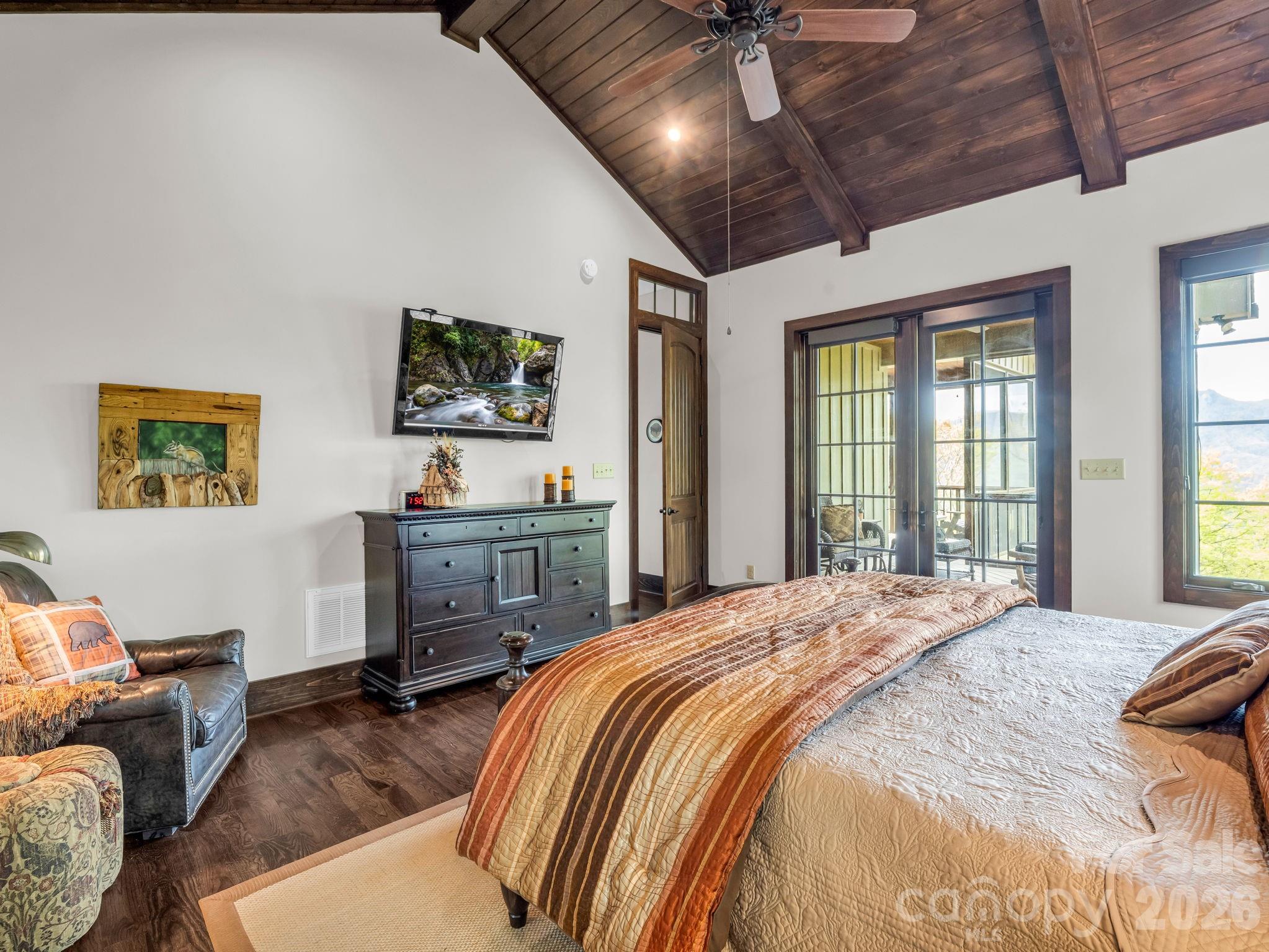 Rumbling Bald on Lake Lure - Residential