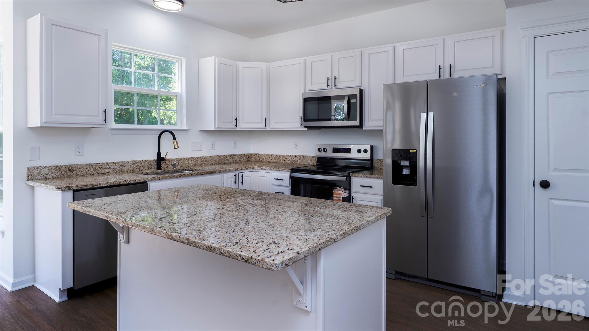 Davis Ridge - Residential