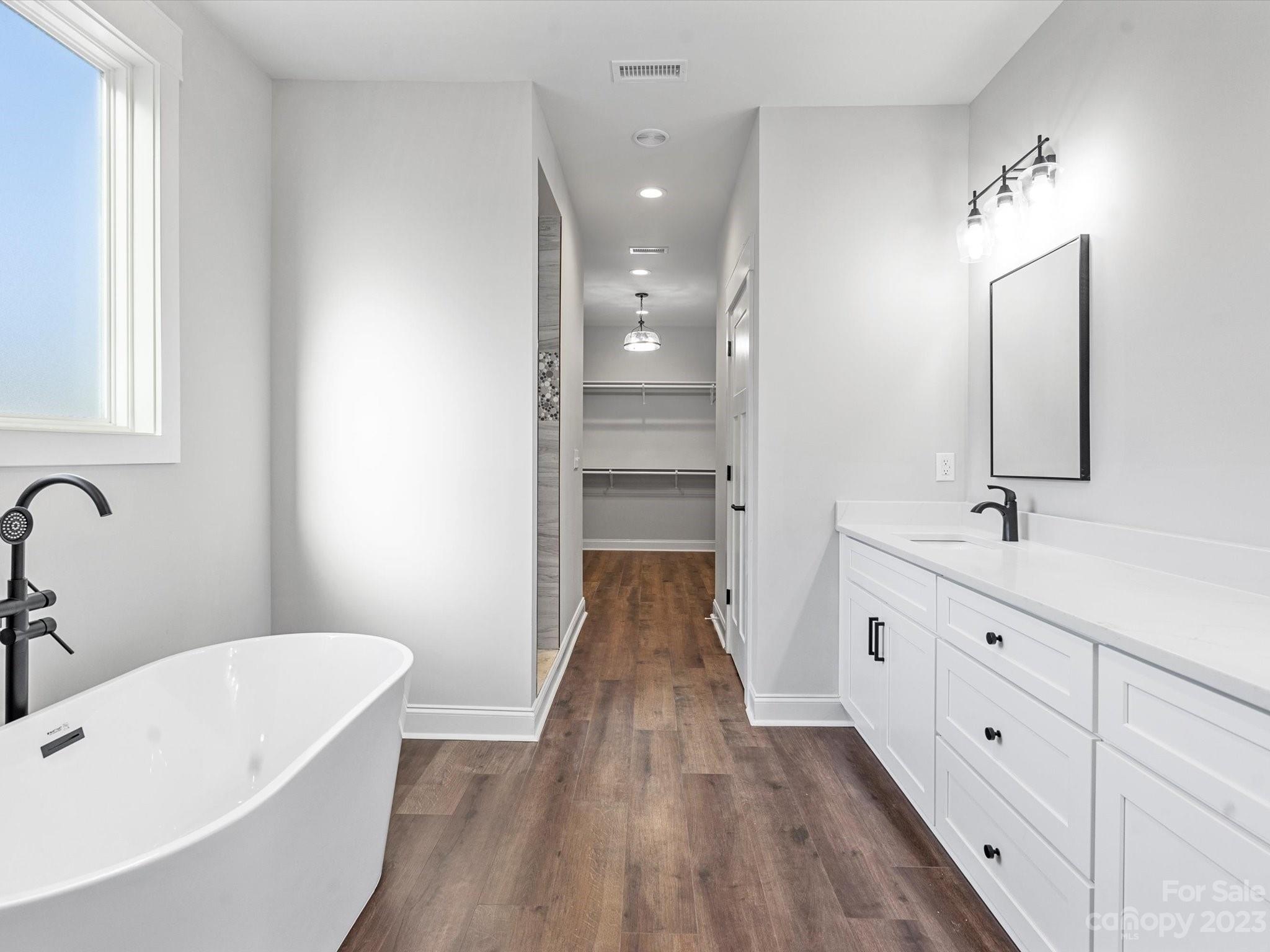 Magnolia - Residential