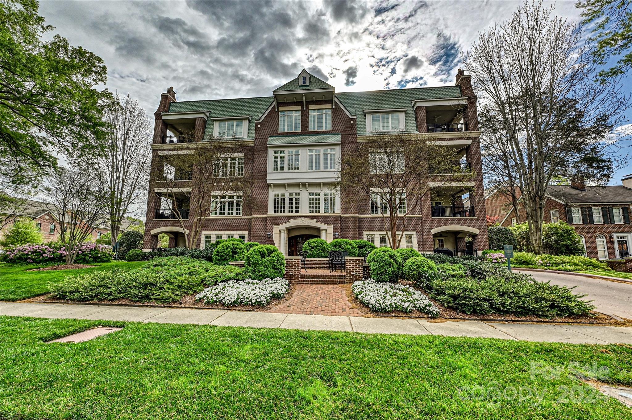 Myers Park - Residential