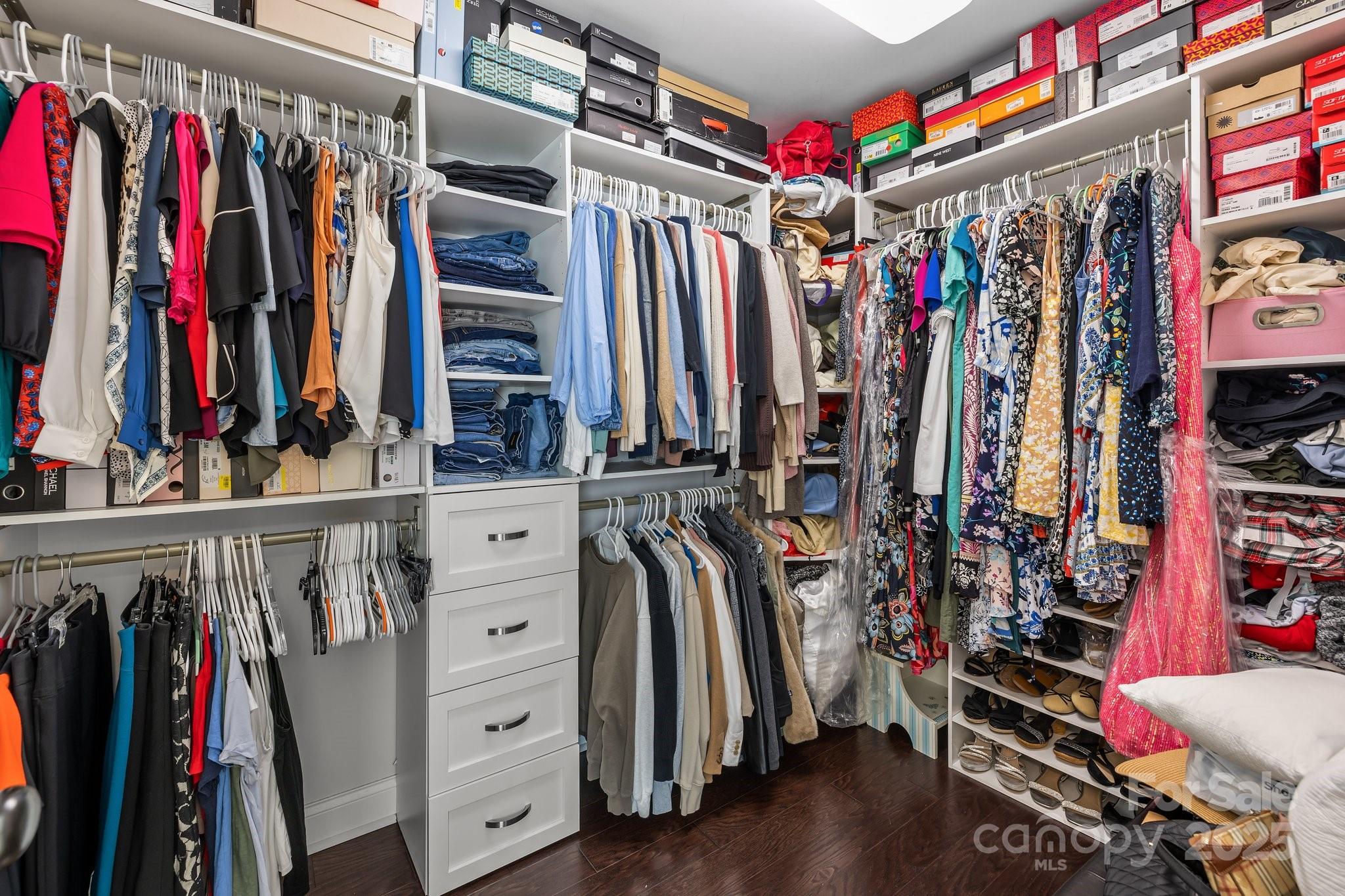 Oakland Pointe - Residential