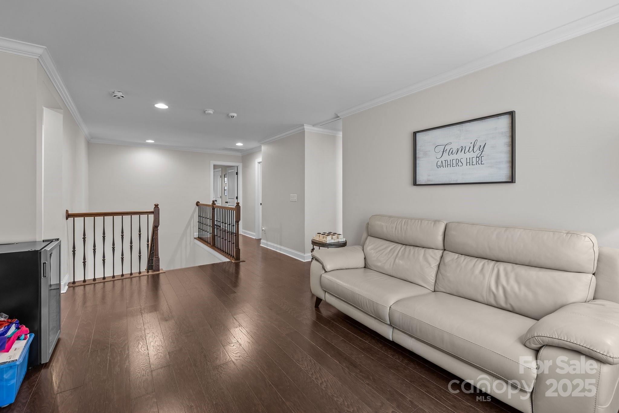 Oakland Pointe - Residential