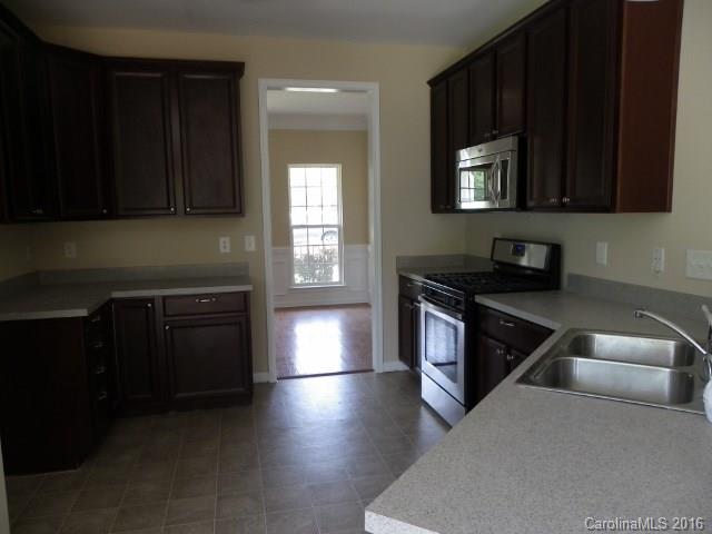 Autumn Cove At Lake Wylie - Residential