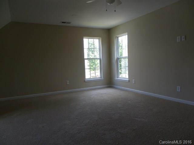 Autumn Cove At Lake Wylie - Residential