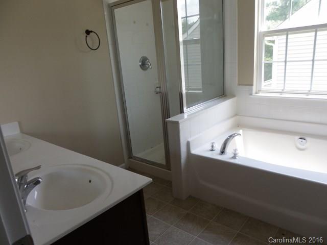 Autumn Cove At Lake Wylie - Residential