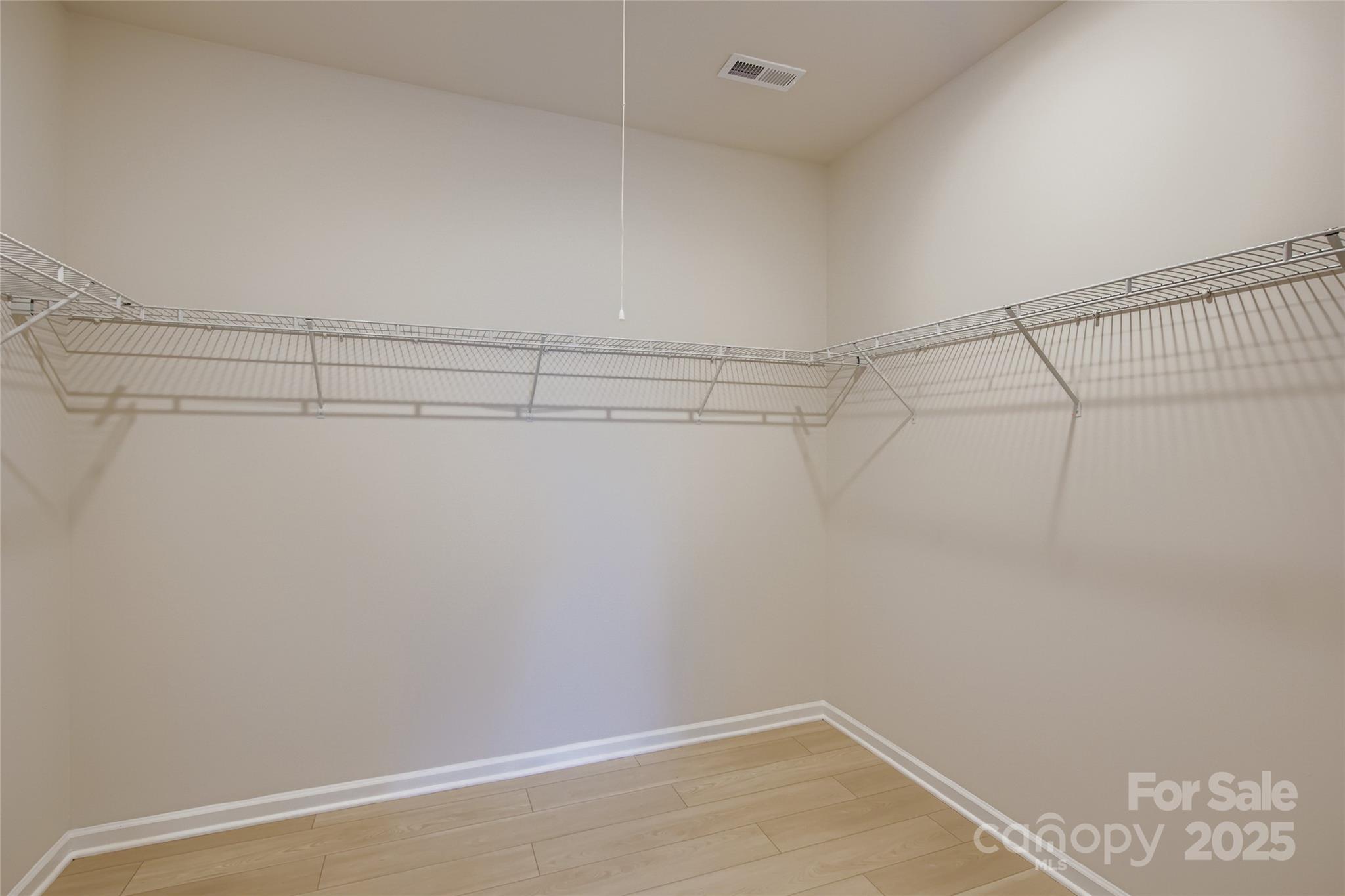 Roselyn - Residential