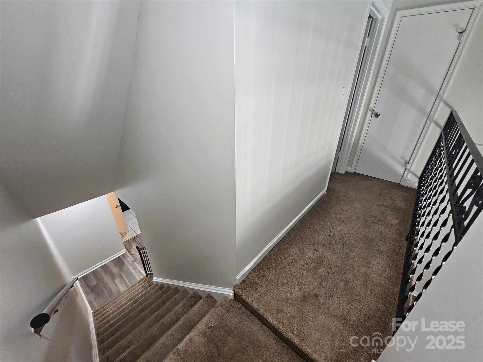 Lexington Commons - Residential Lease