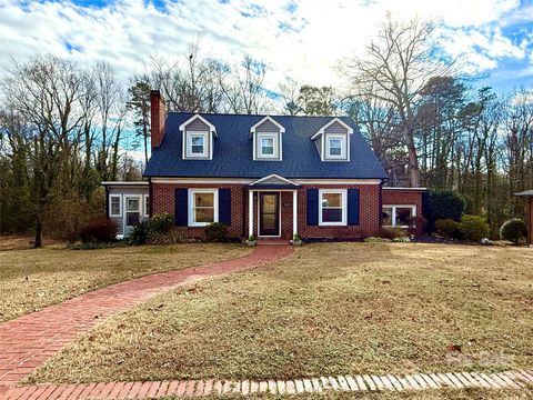 Photo of 309 Williams Street, Kannapolis, NC 28081 (MLS # 4331548)