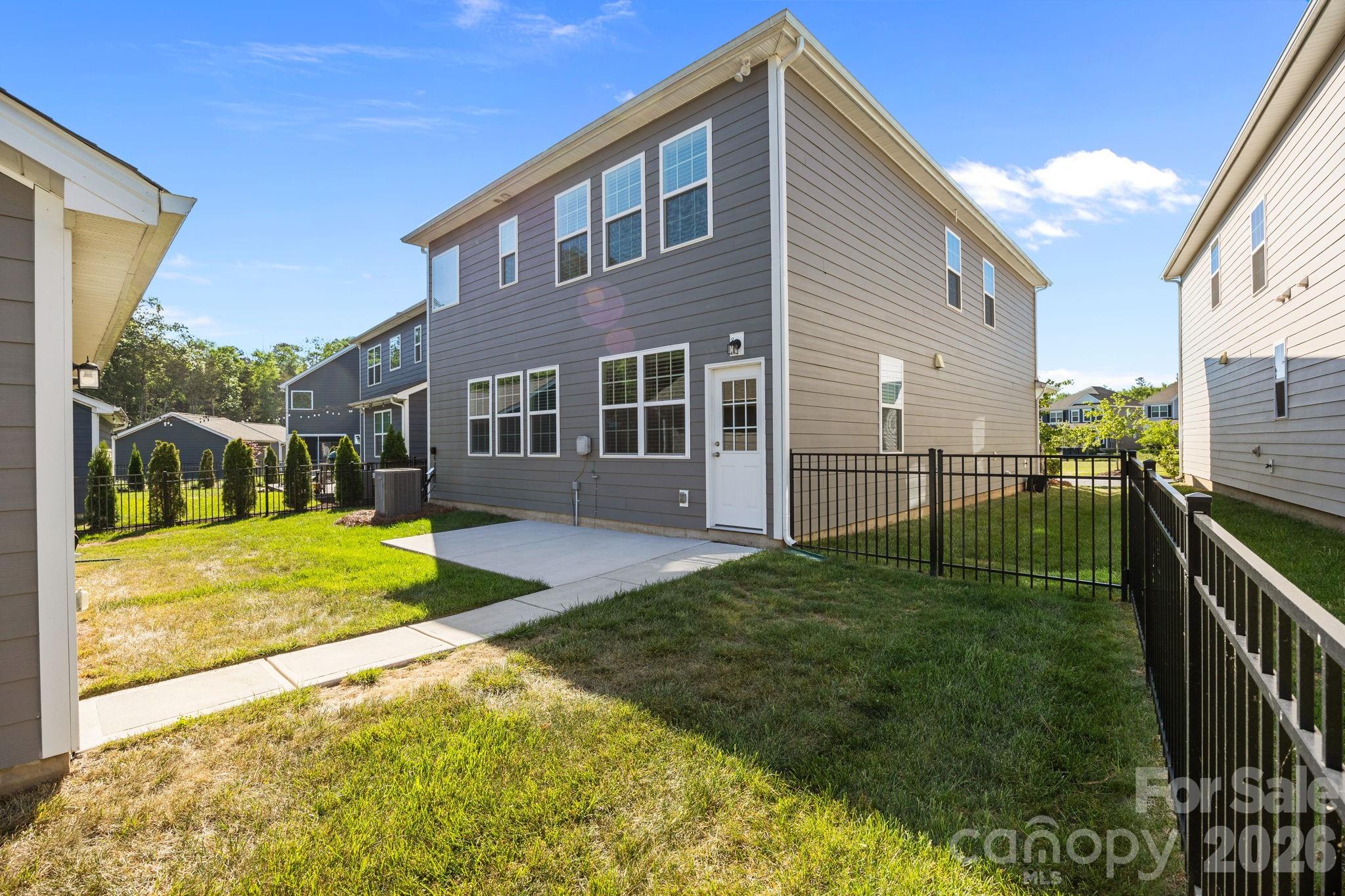 Davidson East - Residential