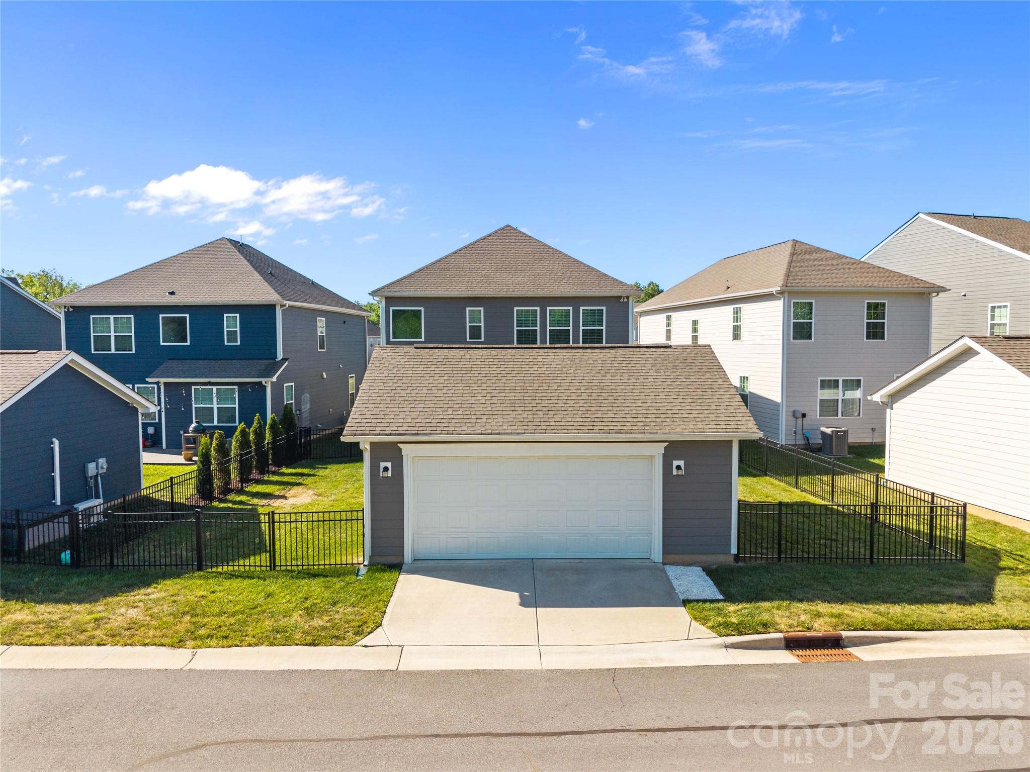 Davidson East - Residential