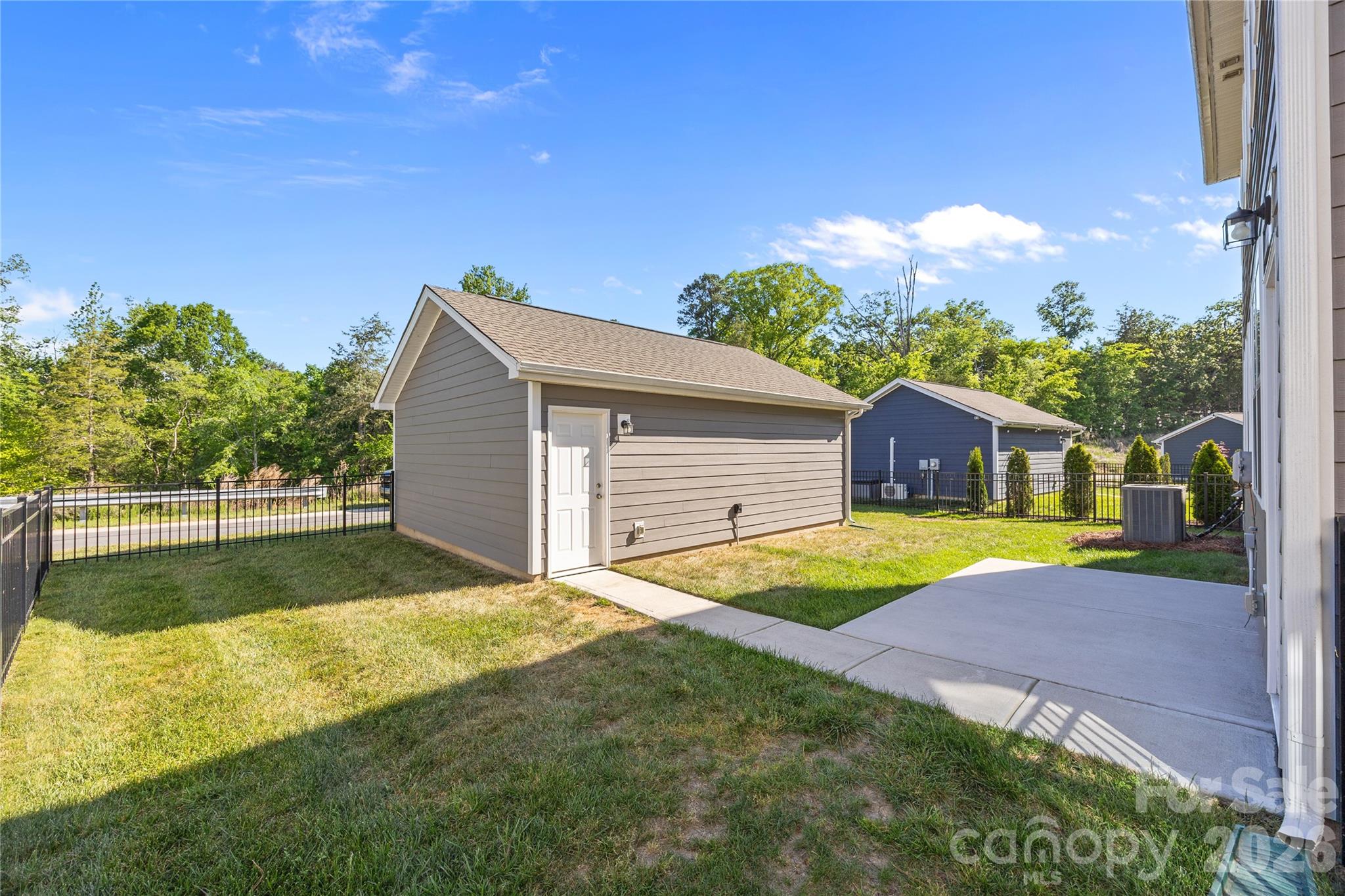 Davidson East - Residential