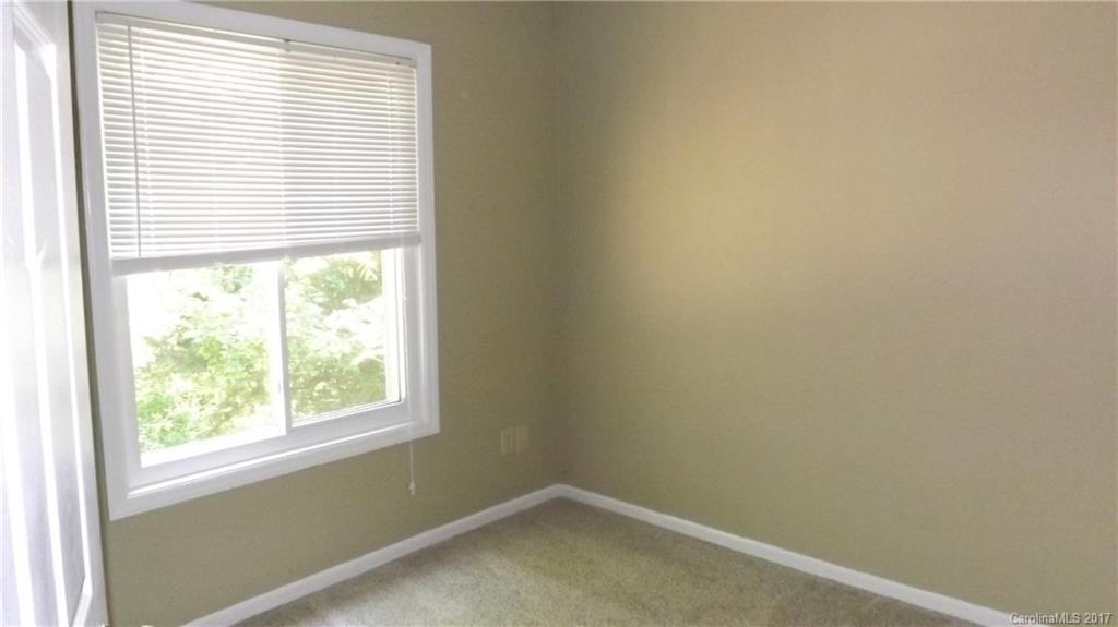 Tega Cay - Residential