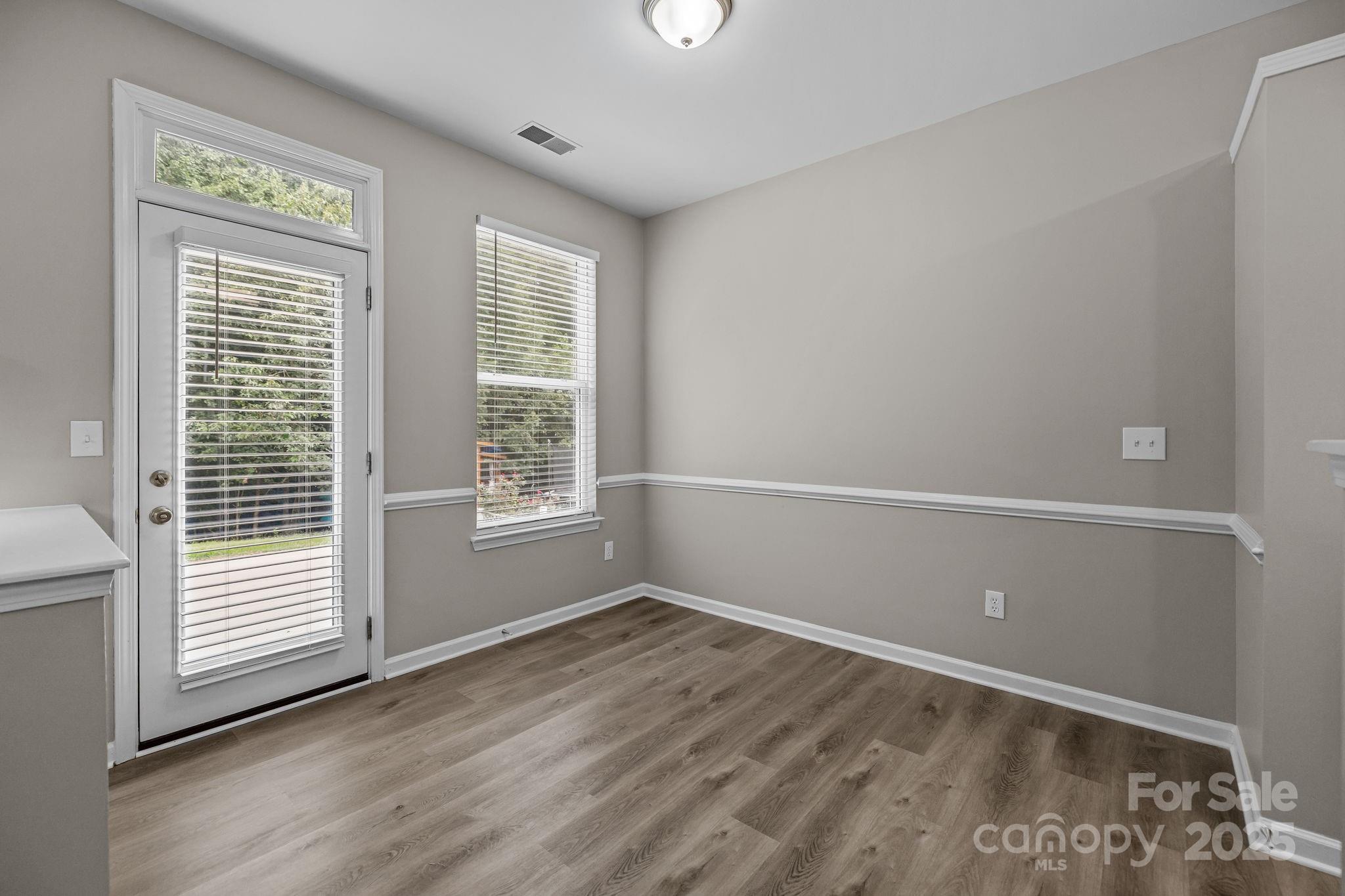 8239 Weeping Fig Lane