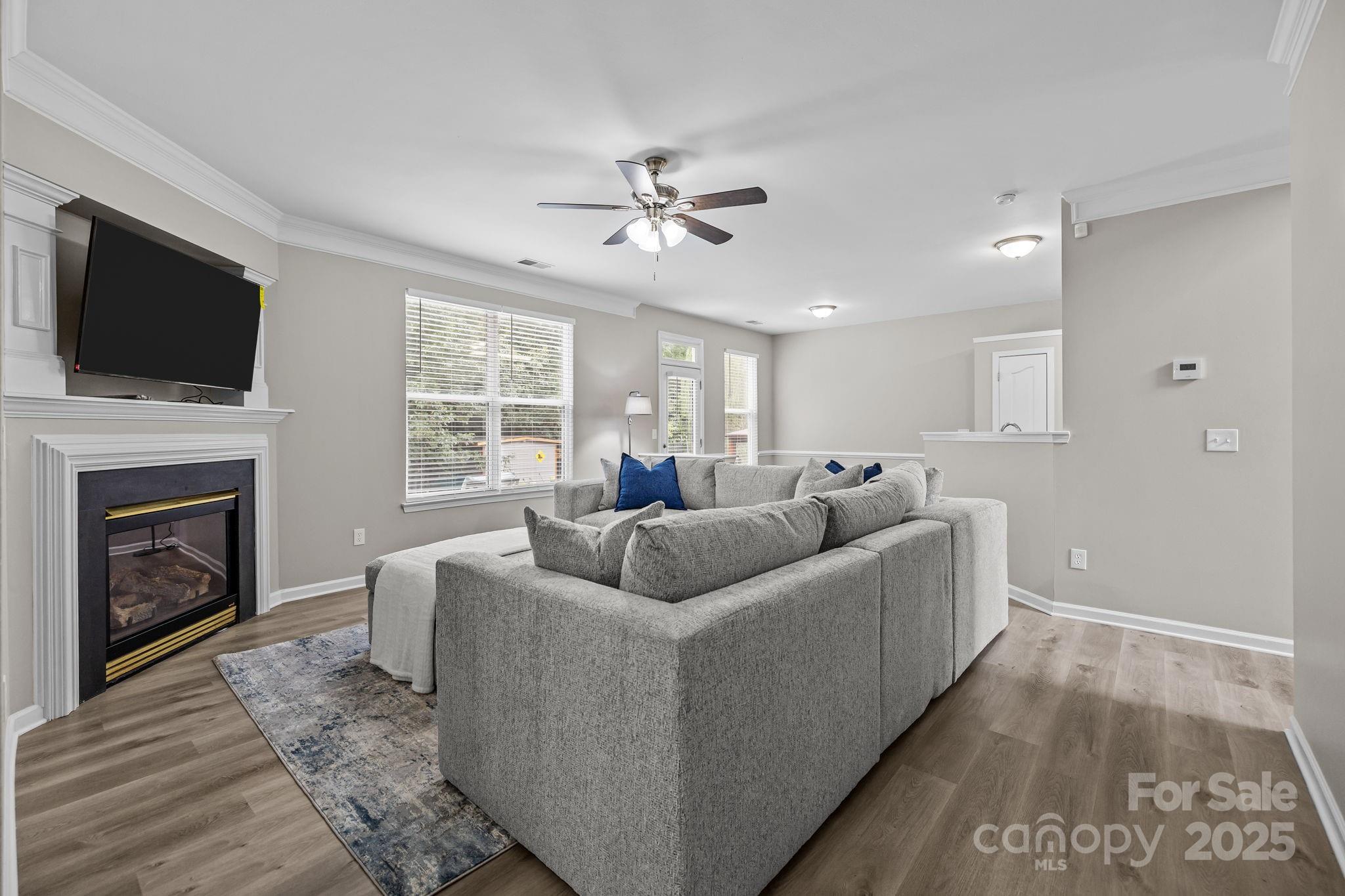 8239 Weeping Fig Lane