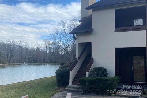 5718 Dockside Drive Charlotte NC 28227